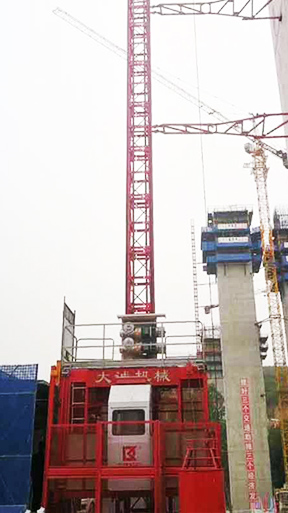 鄭州施工升降機、施工電梯廠家價格！